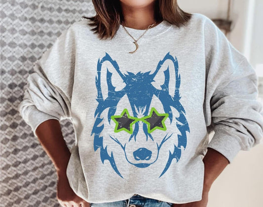 Wolves Crewneck